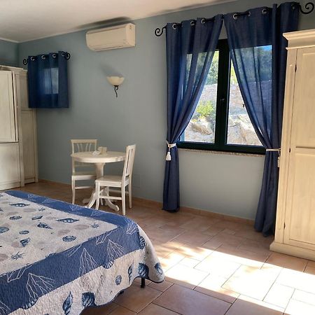 Hotel Villa Del Parco La Maddalena  Dış mekan fotoğraf