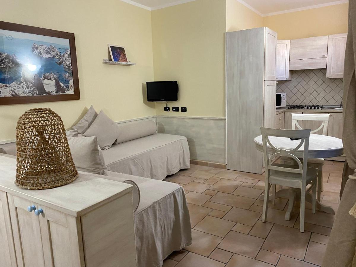 Hotel Villa Del Parco La Maddalena  Dış mekan fotoğraf