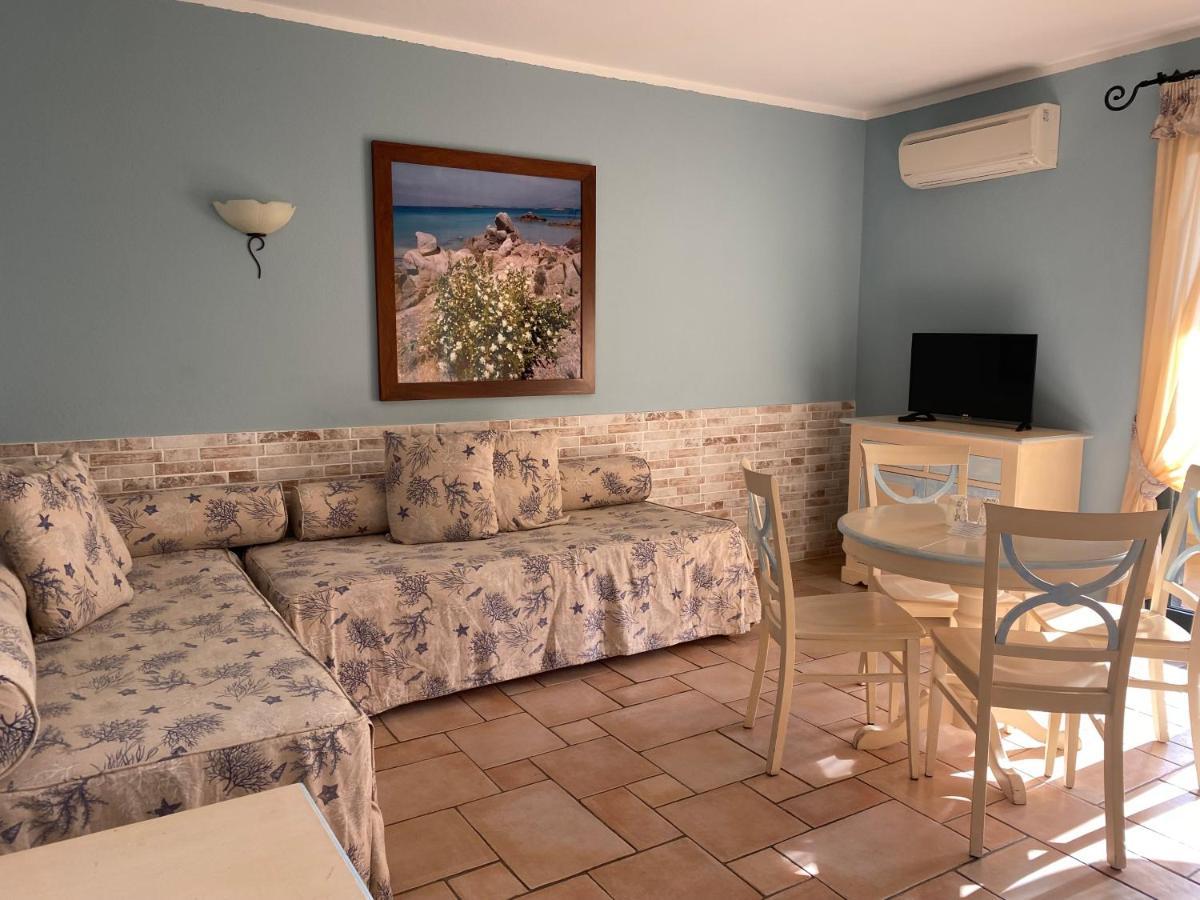 Hotel Villa Del Parco La Maddalena  Dış mekan fotoğraf