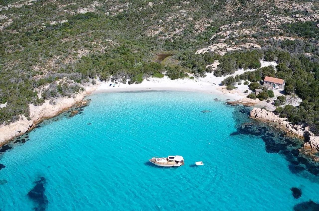 Hotel Villa Del Parco La Maddalena  Dış mekan fotoğraf