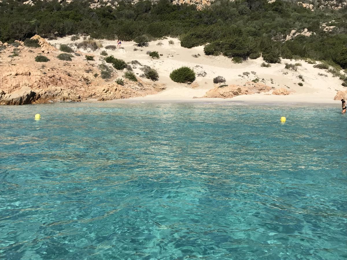 Hotel Villa Del Parco La Maddalena  Dış mekan fotoğraf